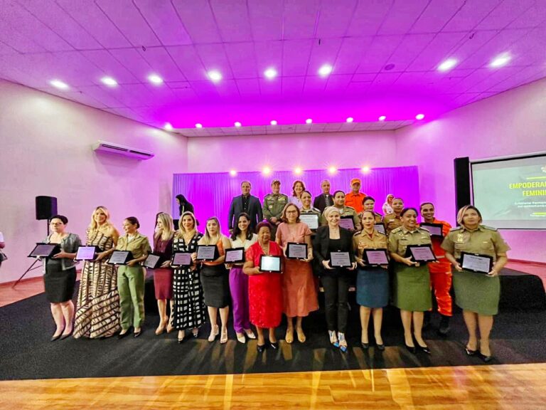 Evento reuniu mulheres que atuam nas forças de segurança do estado