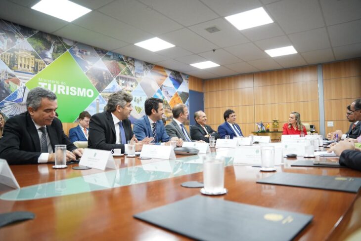 Governador busca crédito e recursos para o Piauí junto ao Ministério do Turismo