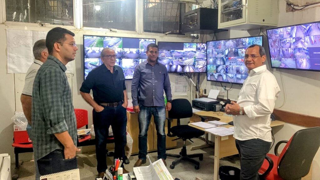 Diretores da Agrespi realizam visita técnica ao Terminal Rodoviário de Teresina