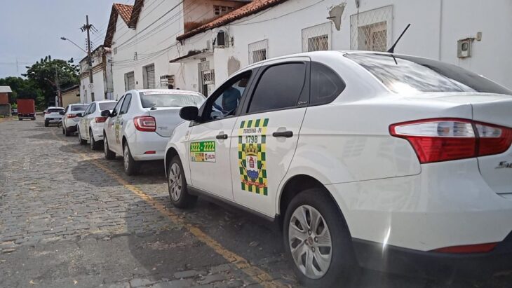 Governo simplifica e torna mais célere isenção do IPVA para taxistas de Teresina