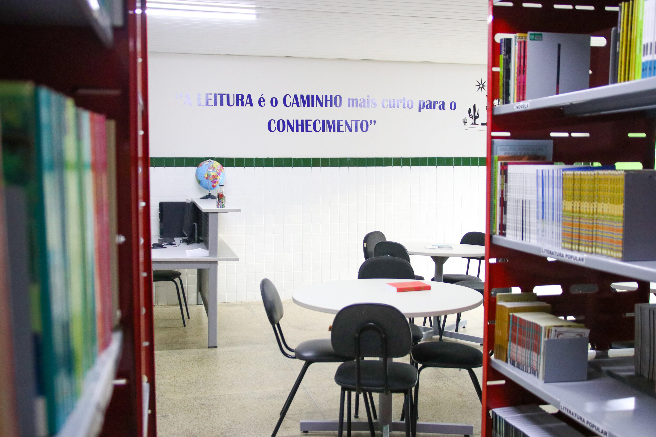 No Dia Nacional do Livro Infantil, Programa de Alfabetização na Idade Certa incentiva acesso à leitura