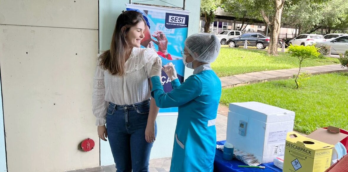 Agespisa vacina colaboradores contra a gripe H1N1