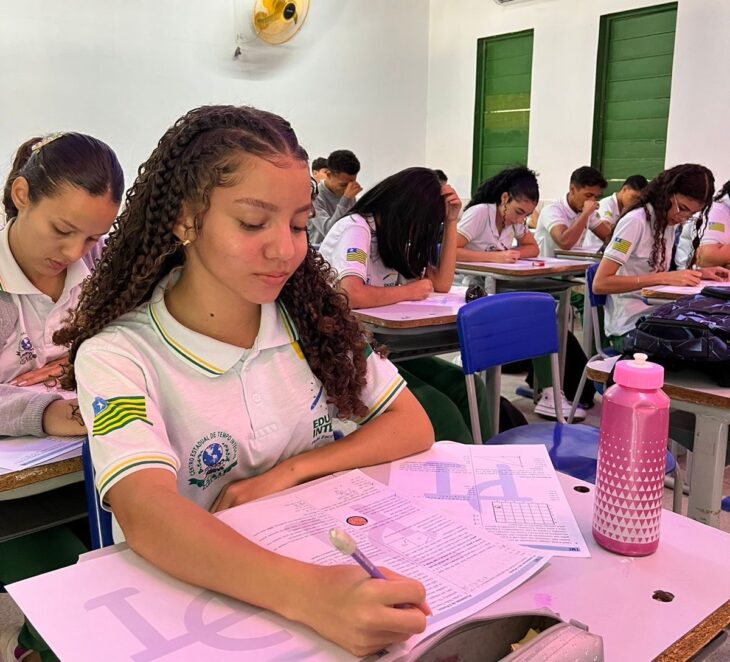 No Dia da Matemática, Seduc aplica provas do I Torneio de Matemática das Escolas Estaduais