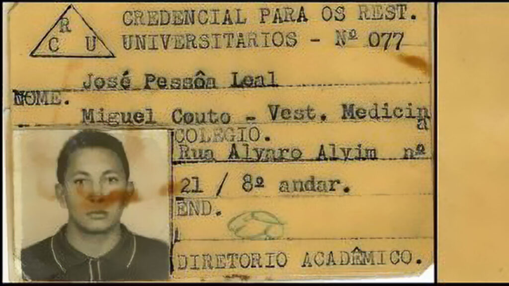 Carteira de Estudante do Dr. Pessoa