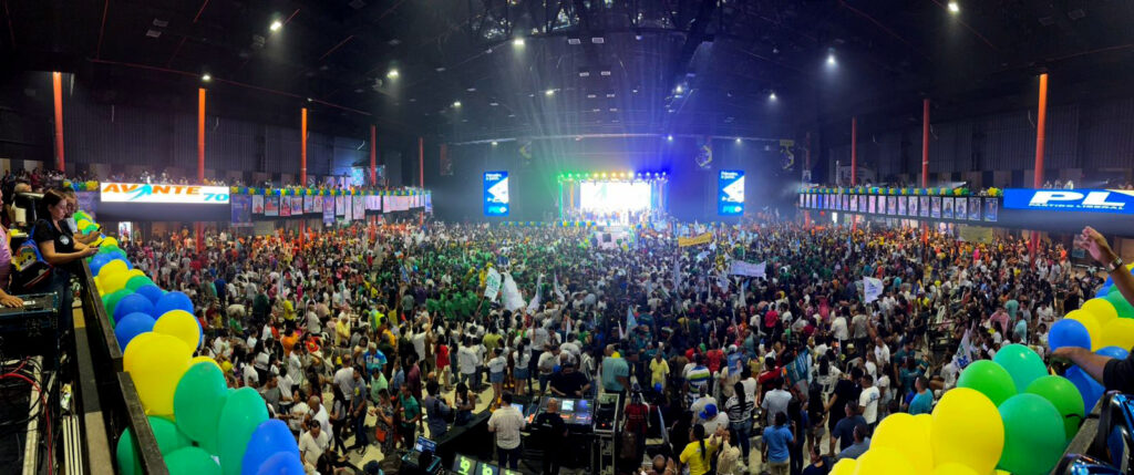 Fotografia da convenção do Dr. Pessoa, ocorrida no Teresina Hall, no último dia 20 de julho