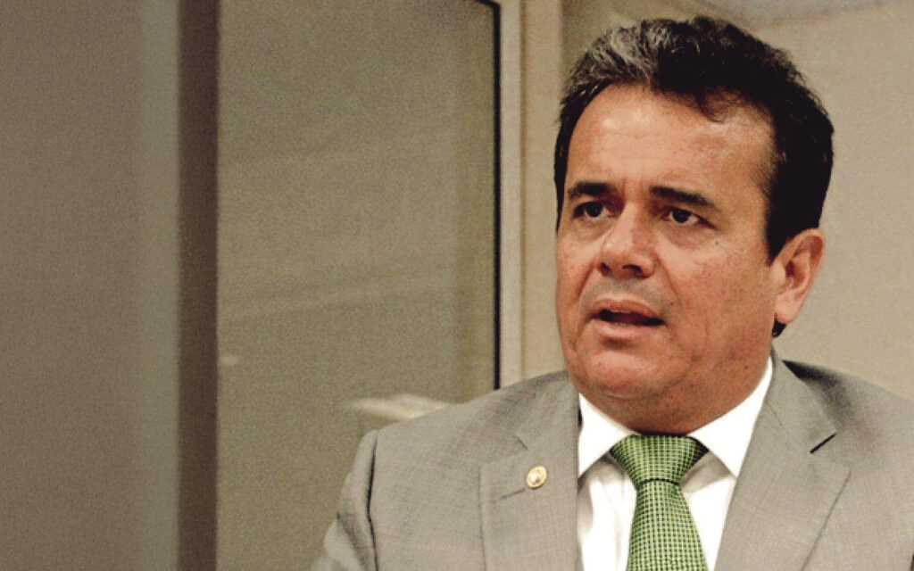 Deputado estadual Henrique Pires disse em entrevista que até Dr. Pessoa teria mais chance de reeleição no MDB