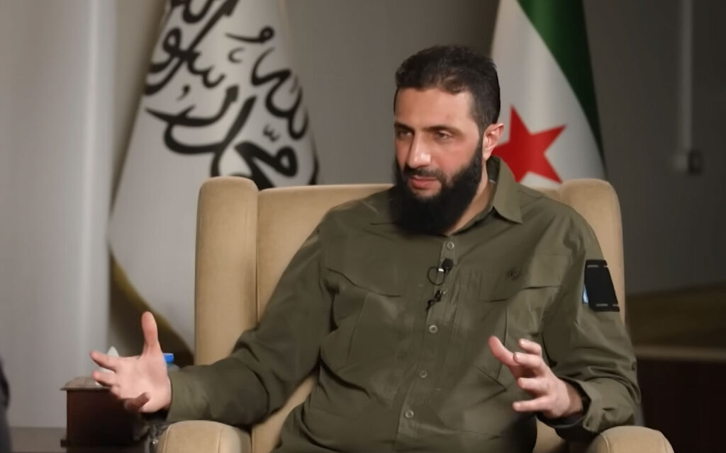 Abu Mohamed al-Jolani, líder responsável pela queda de Queda de Bashar al-Assad