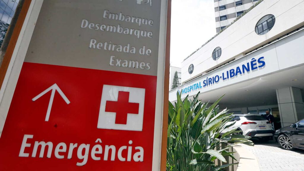 Hospital Sírio-Libanês onde o presidente Lula passou por uma cirurgia de emergência na madrugada desta segunda, 10 de dezembro.