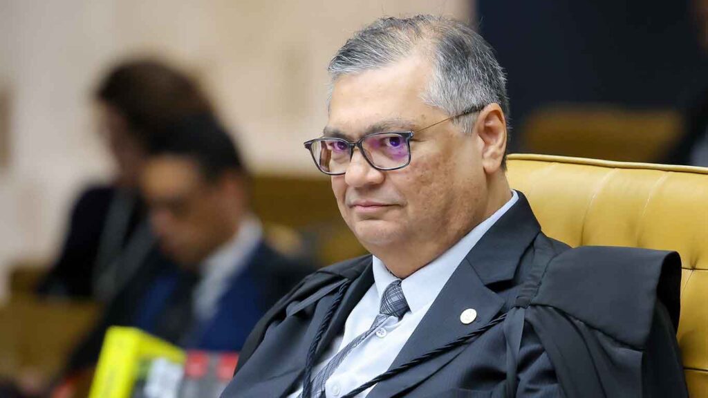 O ministro Flávio Dino, do Supremo Tribunal Federal (STF), autorizou neste sábado o repasse de emendas parlamentares a três organizações não governamentais (ONGs) e entidades sem fins lucrativos