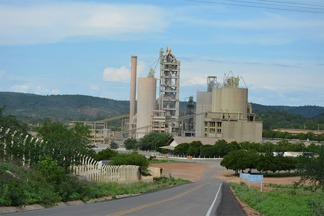 Fábrica de cimento em fronteira Piaui