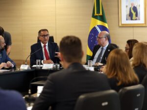 "Inscrições CNU julho 2023 para 3.642 vagas disponíveis"