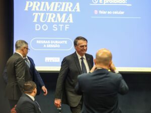 Divisões no governo Lula sobre condenação de Bolsonaro.