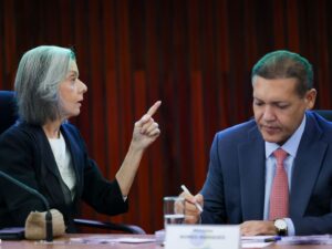 Nunes Marques, ministro do STF, conhecido por postura moderada.