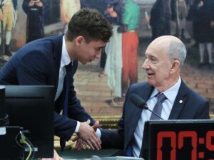 ** Rui Falcão critica governo Lula e reafirma princípios do PT.