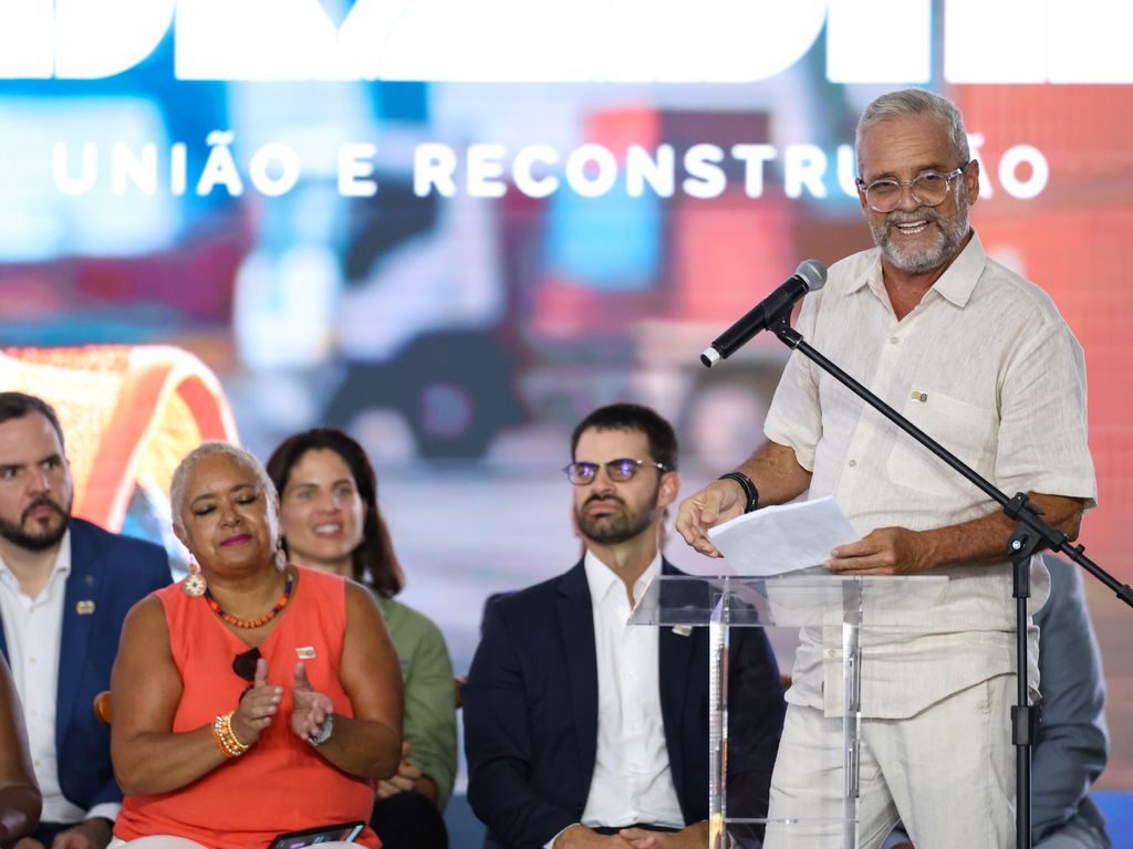 Sérgio Lula e Patrice Talon discutem cooperação Brasil-Benin.