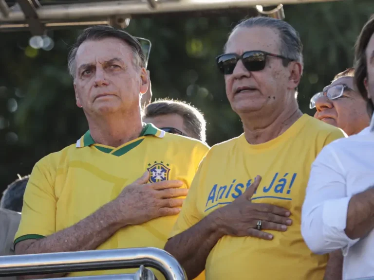 Silas Malafaia critica Alexandre de Moraes em ato em SP.