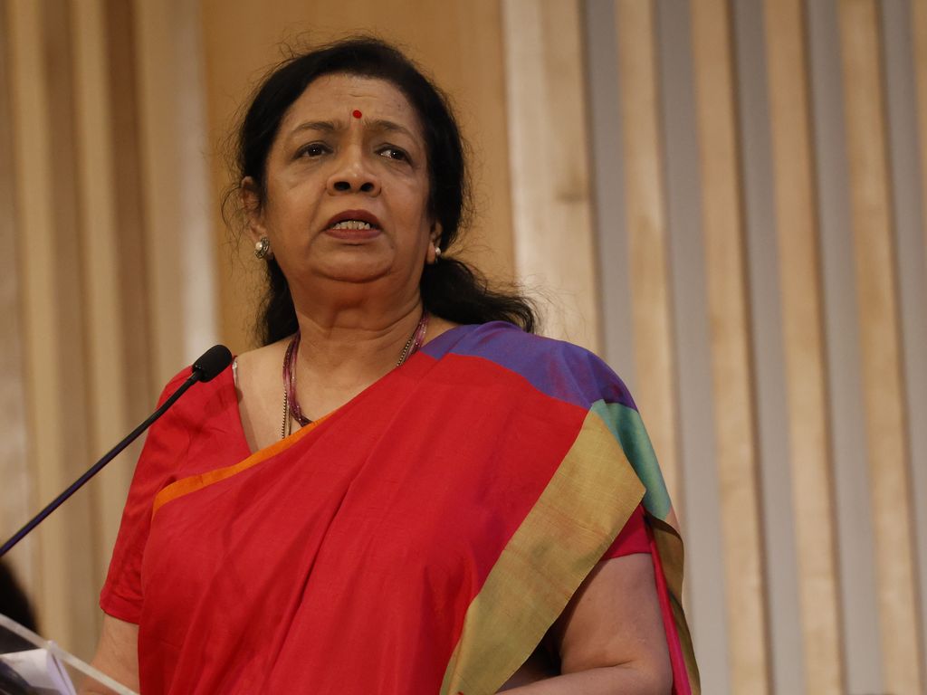 "Mauro Cid durante depoimento criticado pela PGR sobre delação."