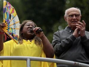 "Deputado Eduardo Suplicy internado com arritmia cardíaca em Niterói"