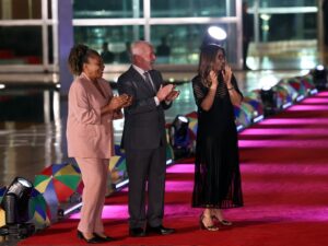 ** Janja da Silva em encontro com mulheres evangélicas em Salvador e Manaus.