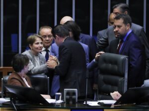 Lula discute a aplicação da Lei de Reciprocidade com os EUA.