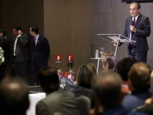 Frente Parlamentar Evangélica se preocupa com inquérito de Malafaia.