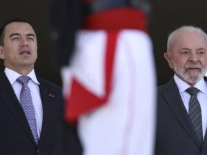 Lula e Daniel Noboa discutem regulamentação das big techs.