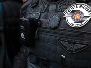 ** CPIs da Câmara de São Paulo investigam fraudes e enchentes.