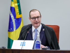 Cristiano Zanin, novo esperança dos bolsonaristas no STF.