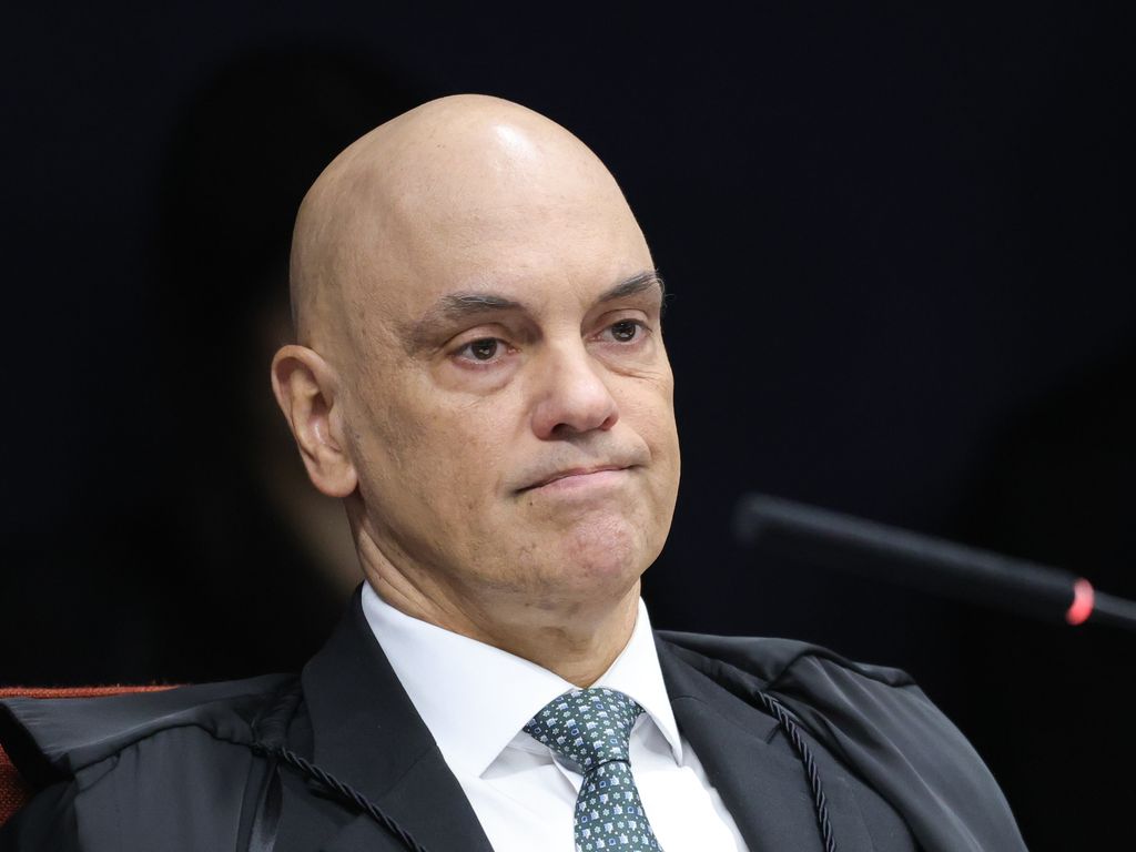 ** Primeiro dia de julgamento de Jair Bolsonaro no STF, momentos tensos.