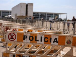Advogados e ministros do STF em reunião antes do julgamento.