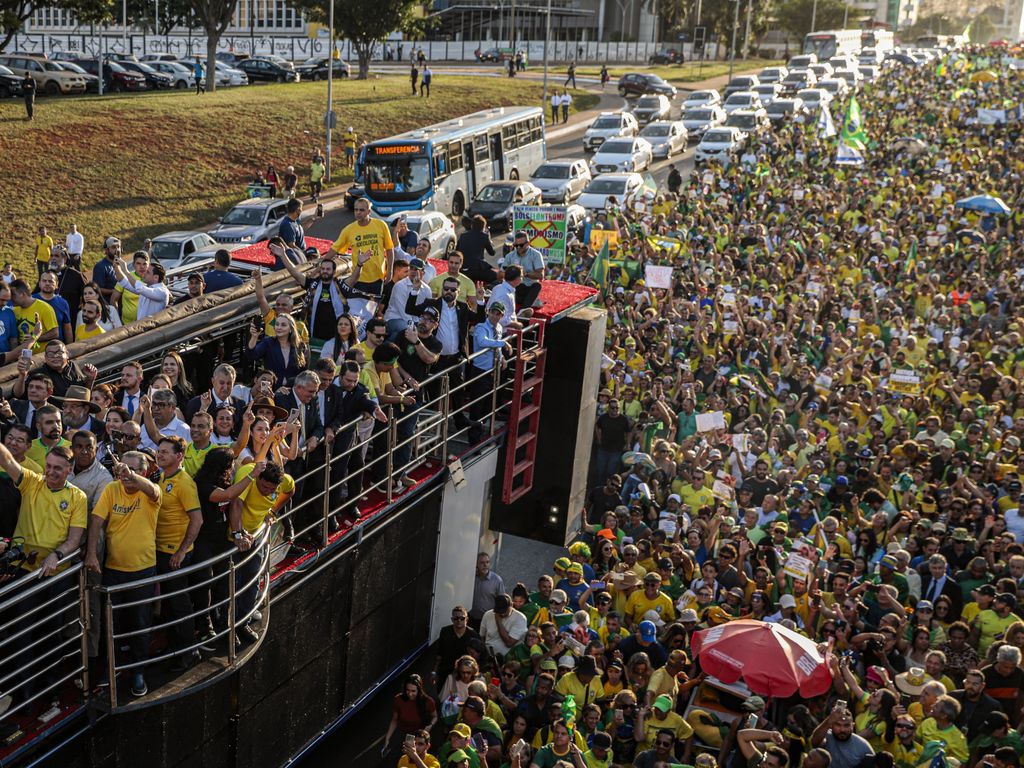 Debate no Congresso sobre anistia para envolvidos 8 de janeiro.