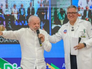 "Aprovação de Lula cresce no Nordeste entre os mais pobres."