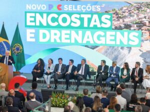 Lula critica PEC da Blindagem que dá imunidade a parlamentares.