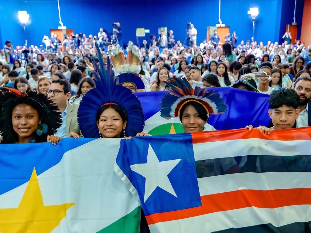 "Análise da relação entre economia e popularidade de Lula"