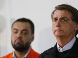 "Bolsonaro se encontra com Cláudio Castro no Rio de Janeiro."
