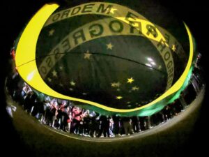 ** Homenagem no Congresso a policiais mortos na operação no Rio.