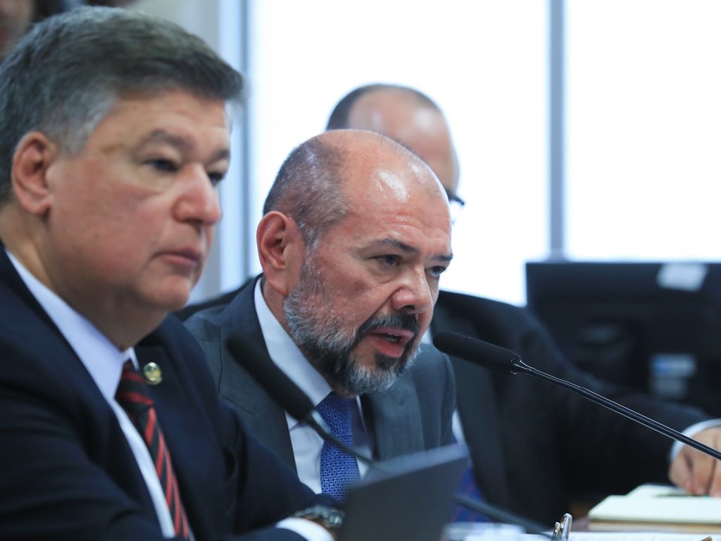 Multa da J&F reduzida pela Justiça de R$ 10,3B para R$ 1,28B.