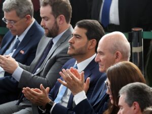 Votação no Senado destaca desafios políticos de Jorge Messias.