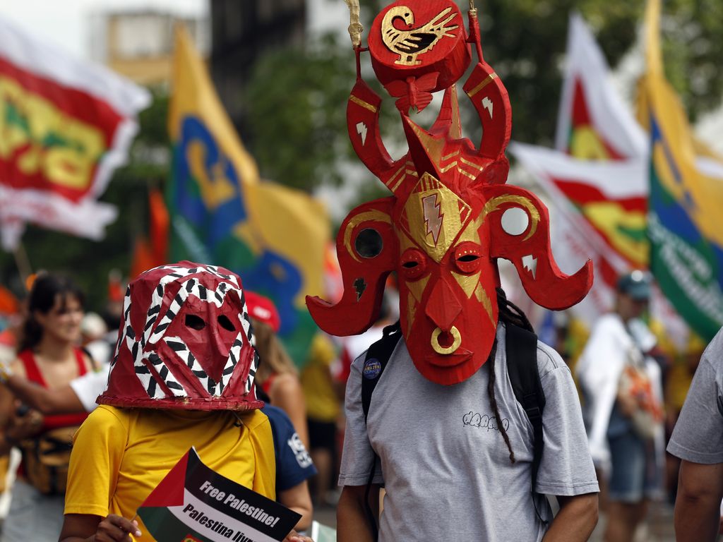 "Eleições brasileiras: economia e segurança pública em debate"