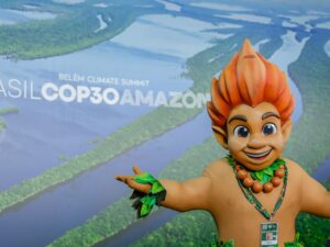 ** Lula e ministros ex-governadores discutem segurança pública no Planalto.