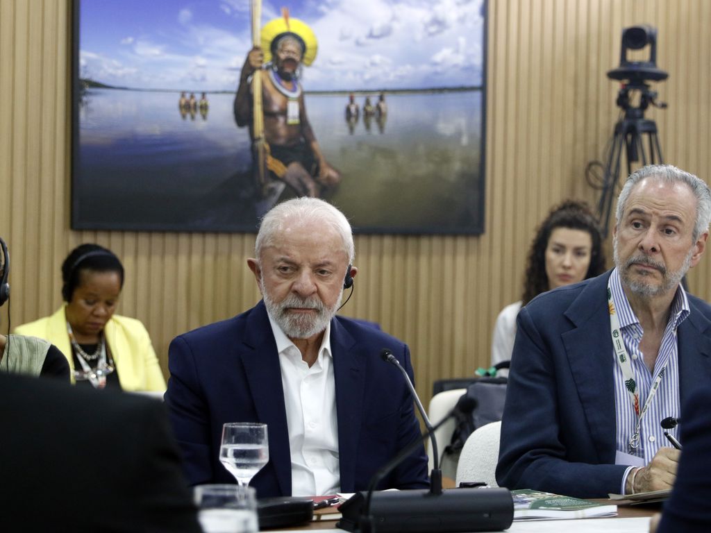 Lula discute PL Antifacção no Senado em mensagem no Twitter.