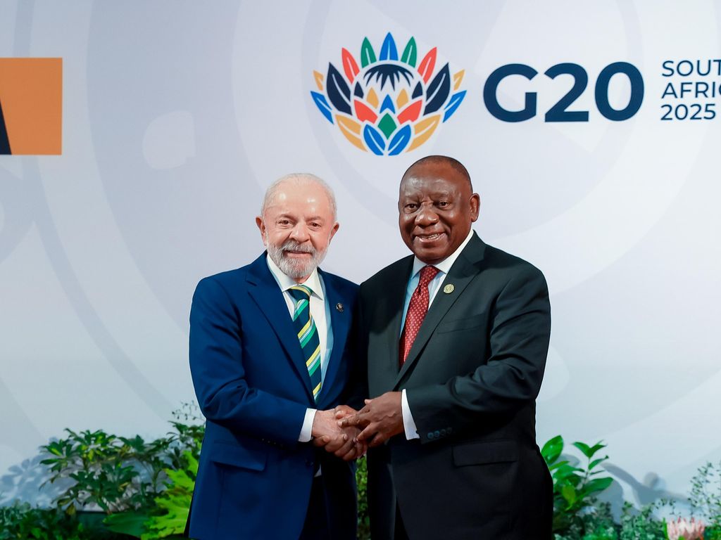 Lula discute transição energética no G20, destacando energia sustentável.