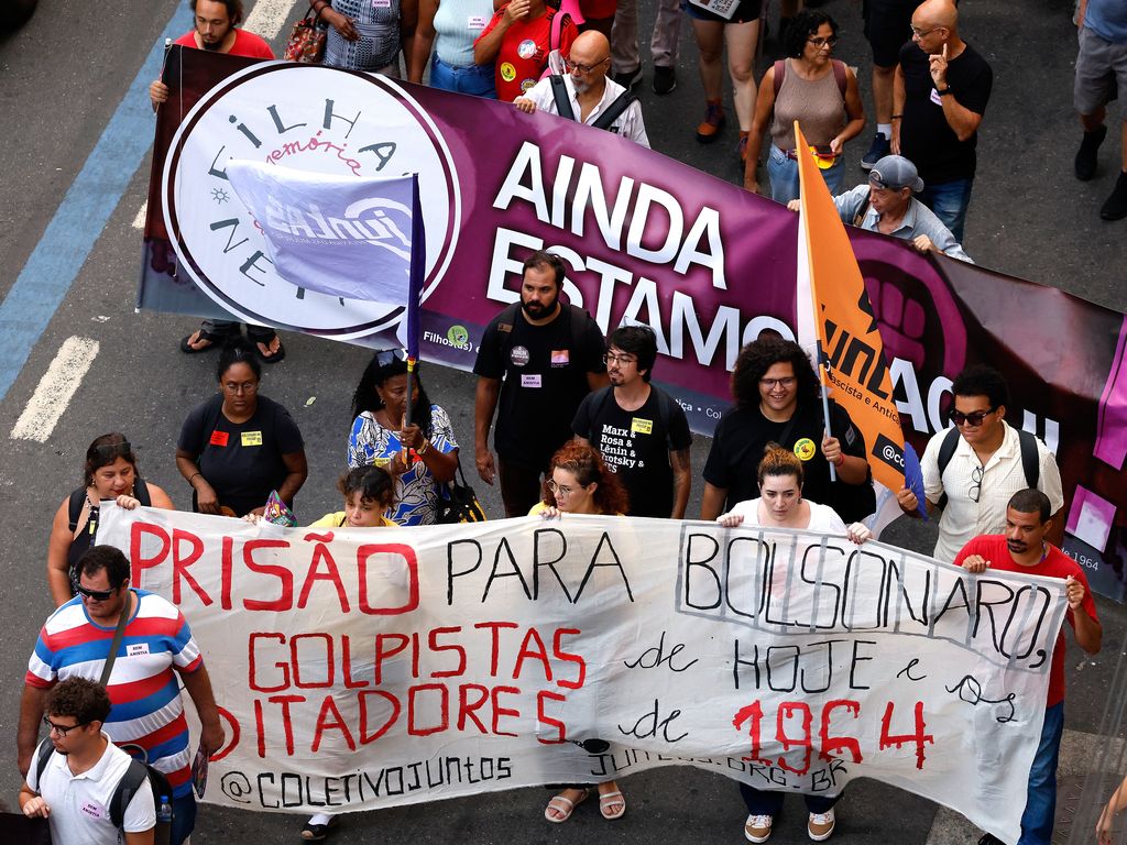 ** ABI processa Hugo Motta por cerceamento à imprensa em 2025.