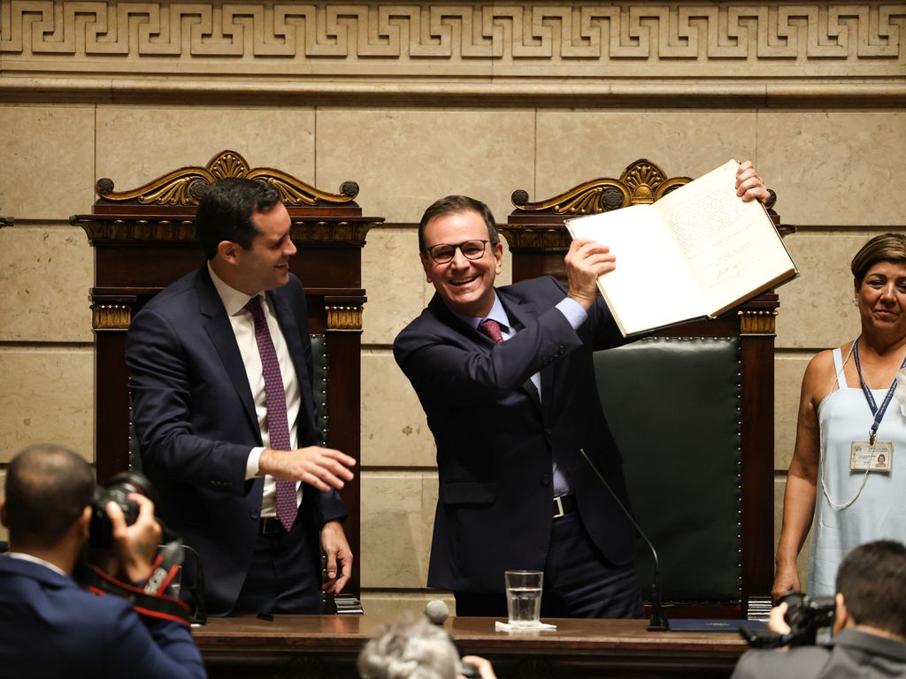 Vice-prefeito Eduardo Cavaliere critica Lula e defende neutralidade.