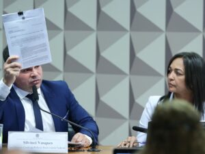 Silvinei Vasques, ex-diretor da PRF, pede prisão domiciliar em SC.