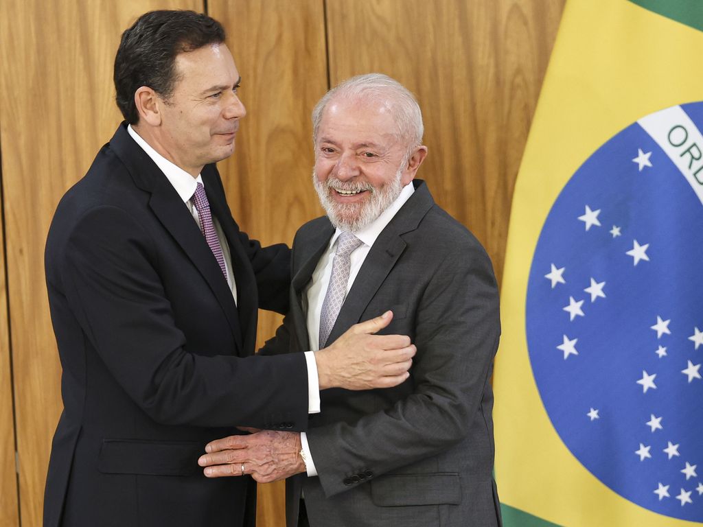** Lula e Montenegro discutem acordo Mercosul-União Europeia.